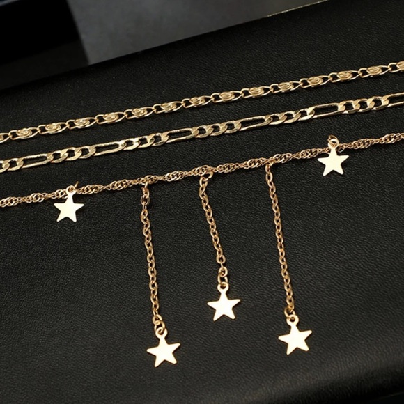 ONE DAY SALE NEW Layer Necklace - Picture 2 of 6